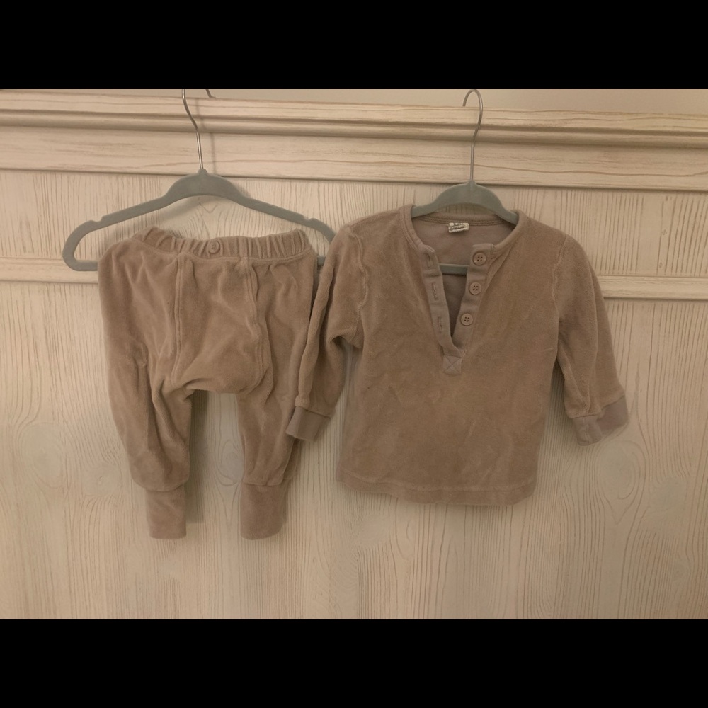 Kate Quinn Velour Set 12-18 months